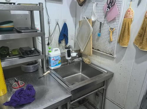 曝光 連云港多家飯店后廚房實拍 有你點過的嗎